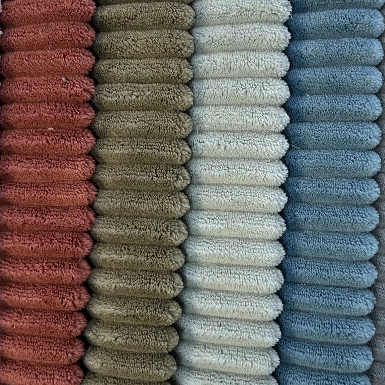 Полосатая бархатная ткань для дивана