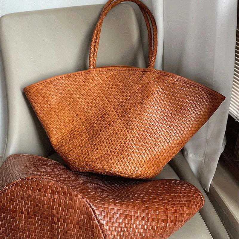 Emg7051 Wholesale Crochet Design Made Beach Summer Luxury Straw Hand Bags Custom Handmade Basket Ladies Leather Woven Tote Bag