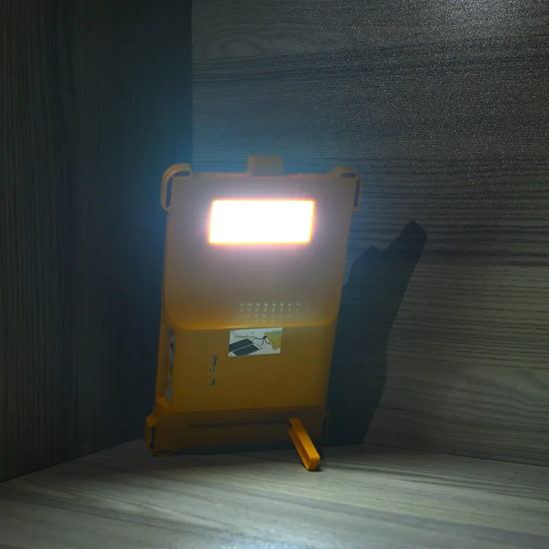 
YANGFA Backpacker Green IP65 Waterproof 3W Rechargeable Solar Power Bank LED Solar Camping Light 