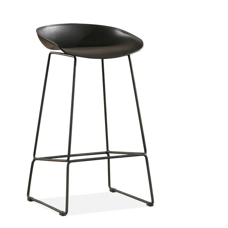 Latest Nordic Design plastic seat iron metal 4 legs high bar chair bar stool with footrest