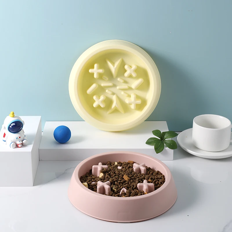Manufacturer Directly Sell Per Slow Food Bowls Pet Silicone Slow Feeder Bowl for Dog Cat Round Custom Stop Chocking Bowl