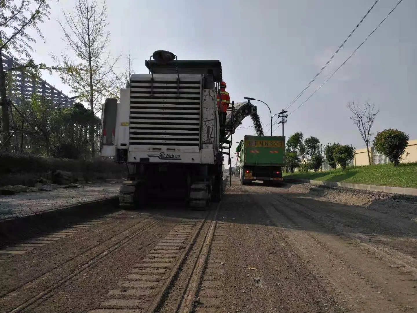 
Germany made Wirtgen WH100 w2000 wr2000 Milliing machine asphalt paver TITAN ABG7520 P6273C 8620 ABG Dynapac SD2530CS paver 