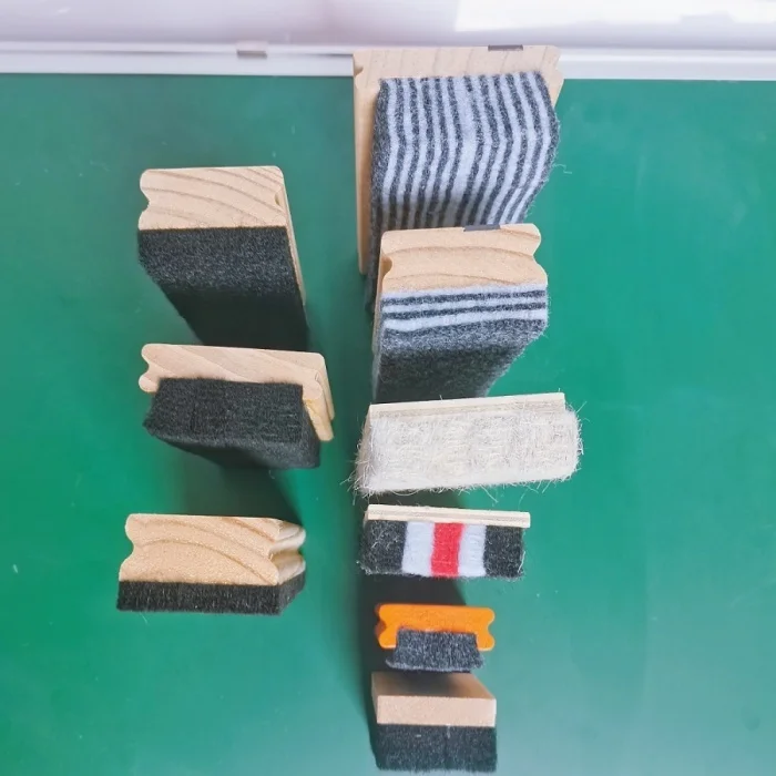 Manufacturers recommend high-end wooden chalkboard erasers wood white board cleaner
