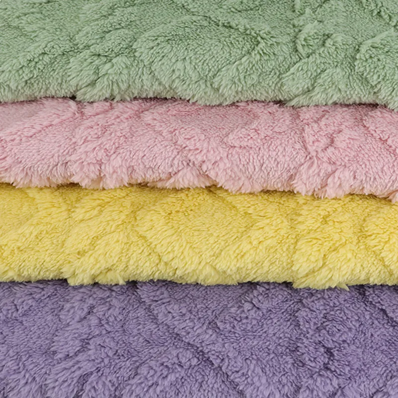 Double-sided Jacquard Arctic Velvet Printed Striped Soft Baby Fleece Faux Rabbit Fur Fabric