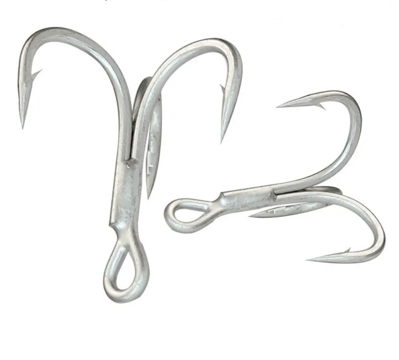 wholesale New  Pesca 4X Strength high carbon steel Barbed Treble Fishing Hook  round bent Fishing Hooks