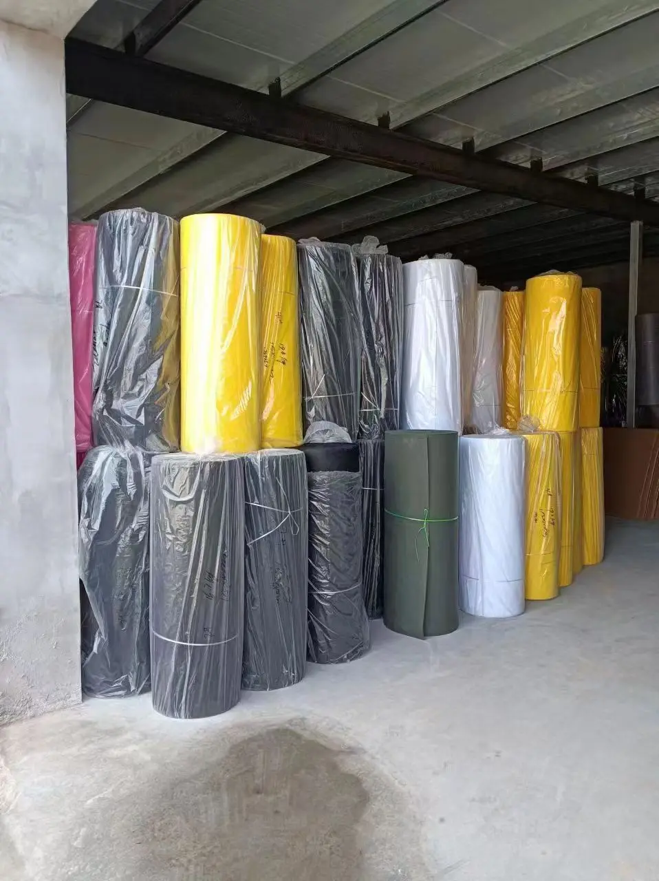 Polyester Felt 100% Polyester Fiber  1.0 mm Thickness Needle Punch Felt Non-Woven Felt Pad