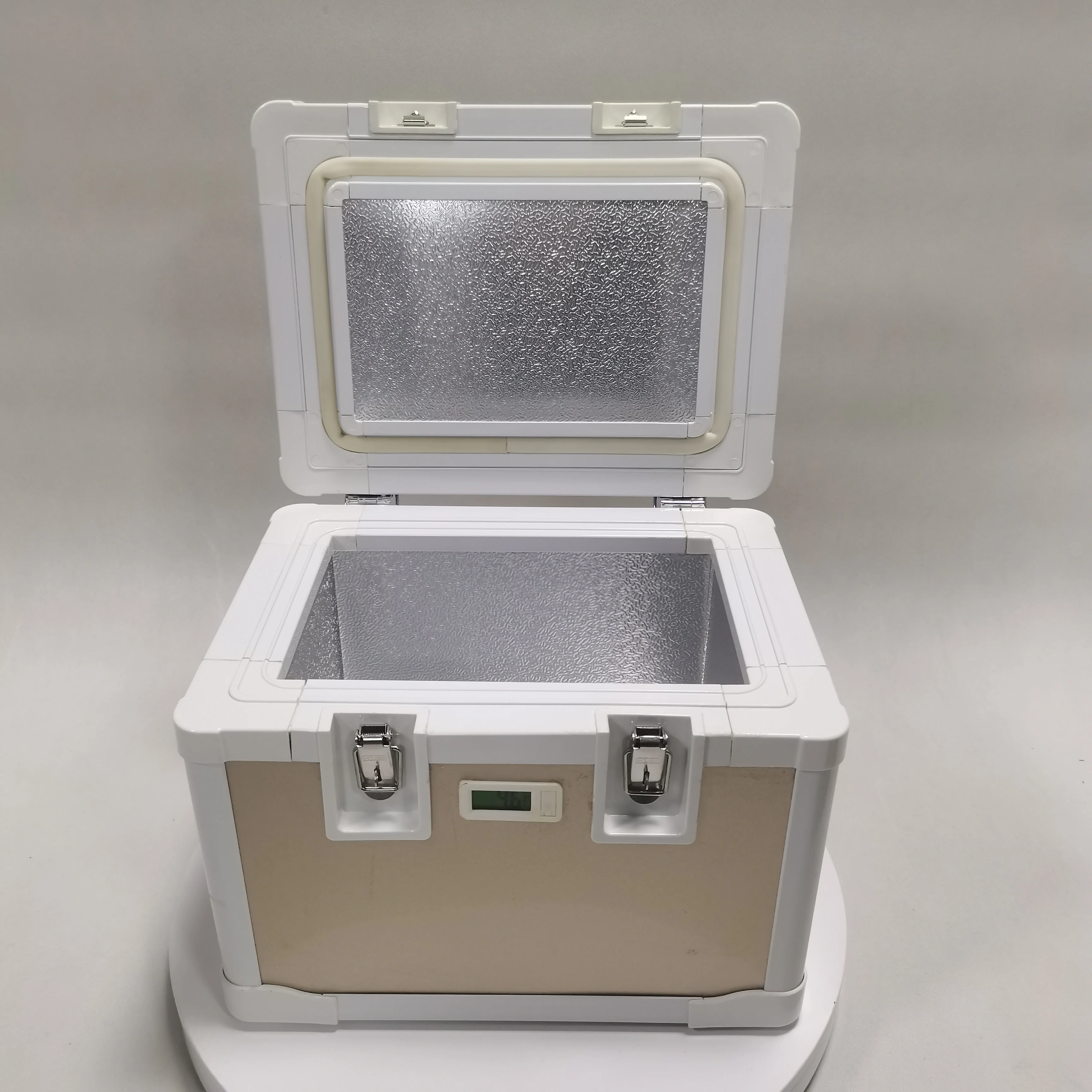 PU-VIP Insulated  Medical  Long Cold Time Transport Cold Box Cooler Box