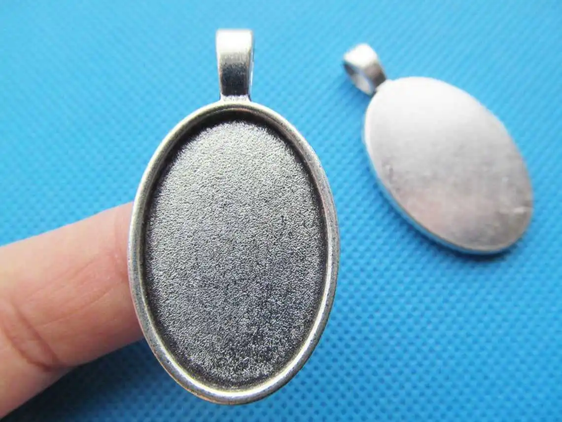 Hot Selling Super Popular Customizable Filigree Oval Base Setting Diy Photo Pendant Trays