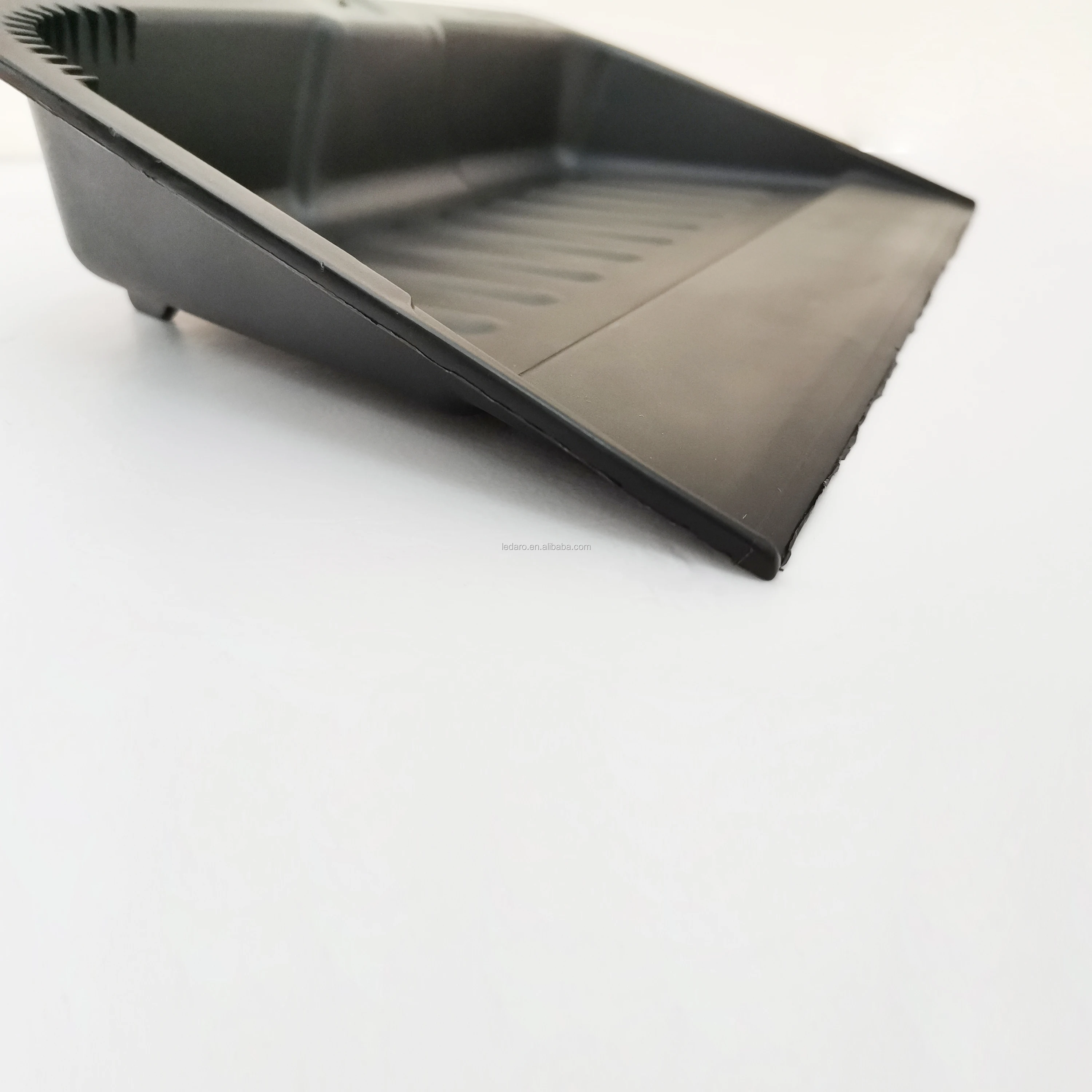 Heavy Duty Durable Plastic Commercial Jumbo Dustpan with Handle Dusting cleaning tool shovel pan