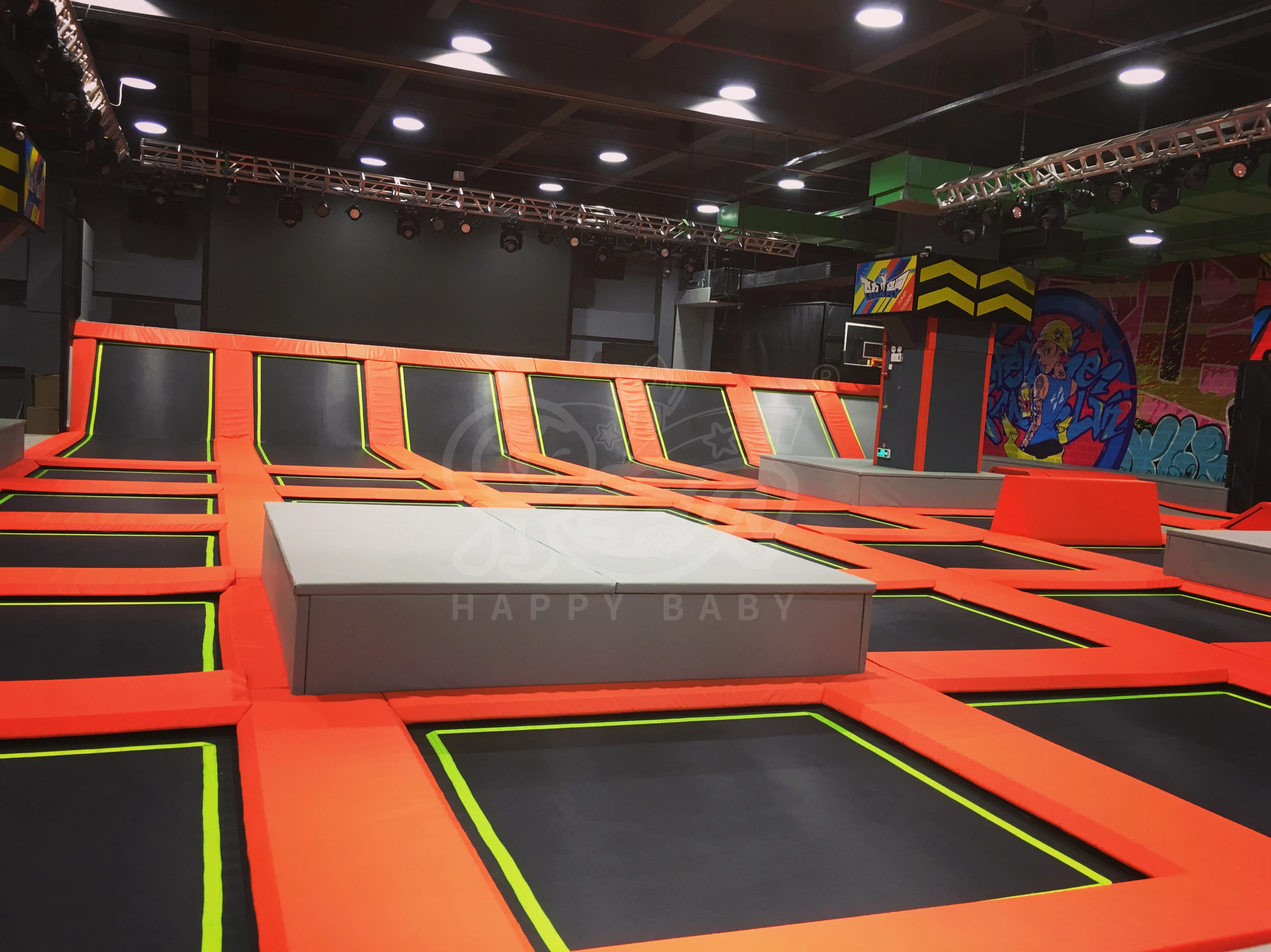 Good Quality Amusement Park Rides Trampoline Park And Trampoline Arena Long Lasting Trampoline Outdoor For Sports Center