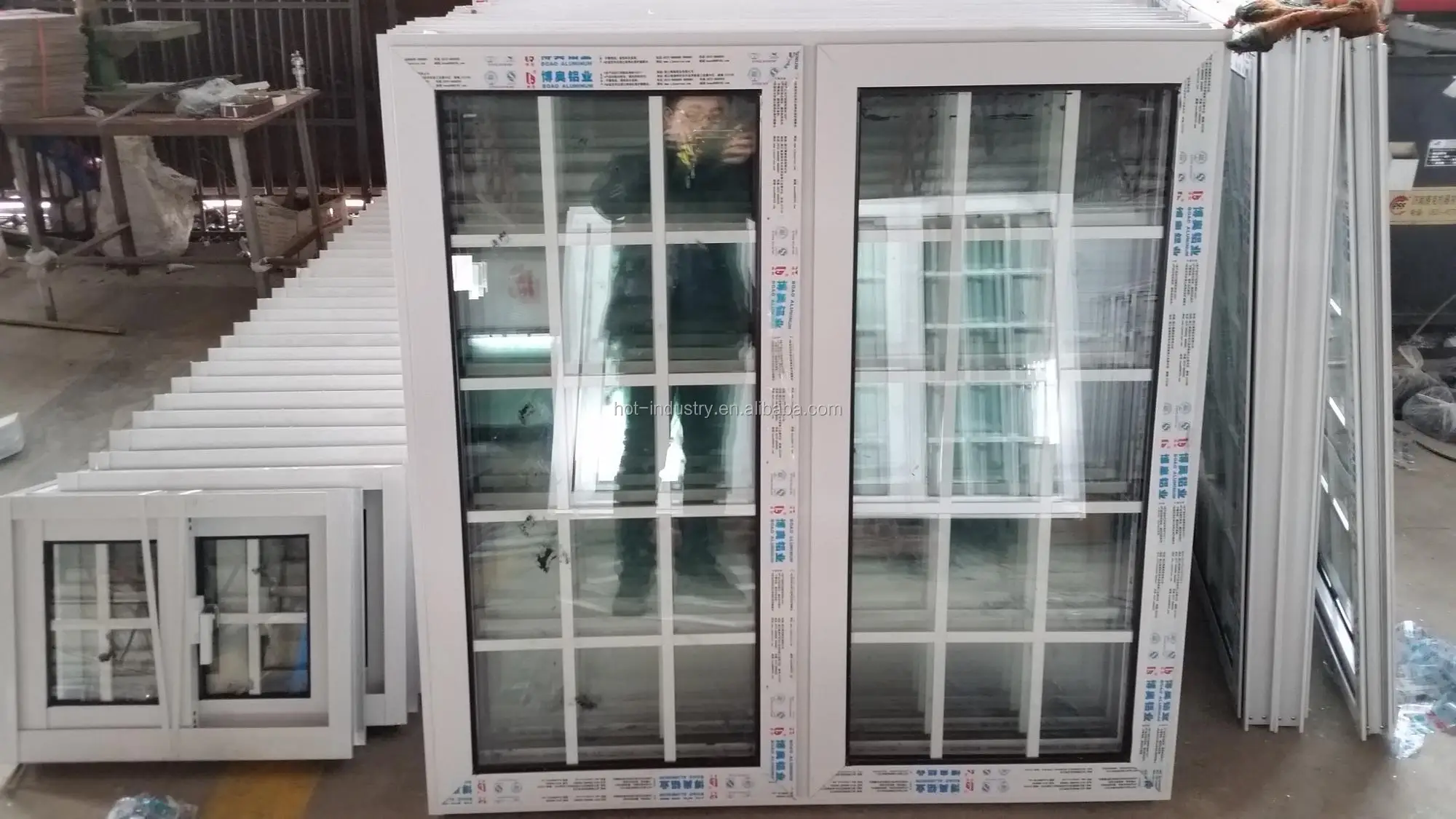 
Three Panel Double Glazed Windows PVC Sliding Window With Anti-Hurrican Glass Vinyl Window Price 