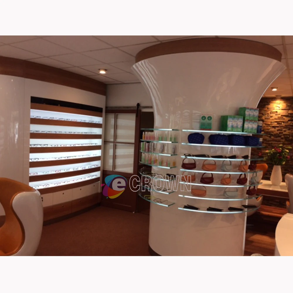 Оптическая витрина для солнцезащитных очков