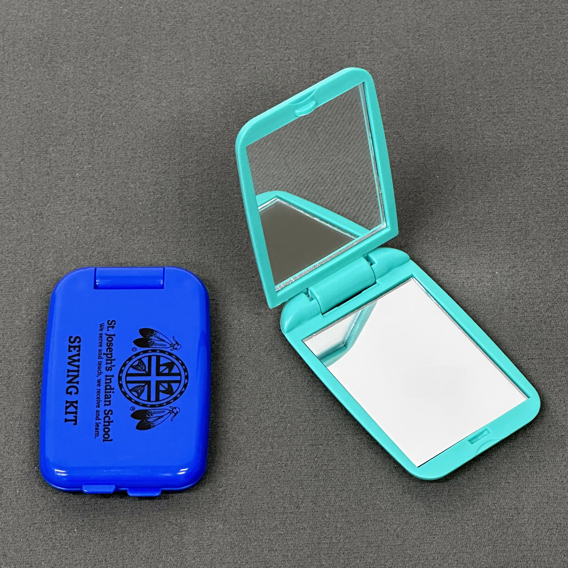 Customized Logo Folding Makeup Mirror Square Plastic Double Sided  Vanity Mirror Promotional Gifts Mirror