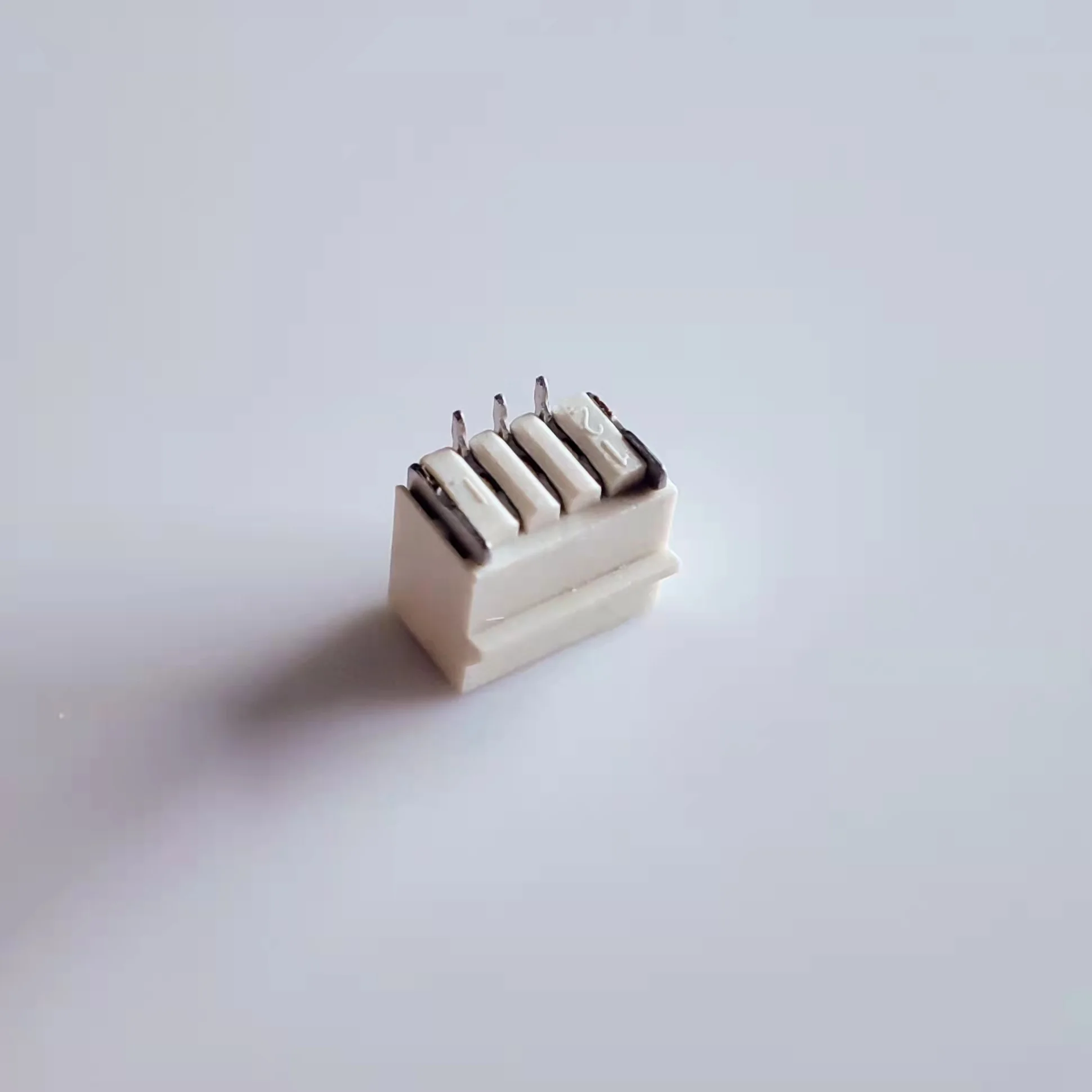 Wafer connectors 1.0 pitch SMT type buckle Reel packing 2 to 30 pins wire to board connectors