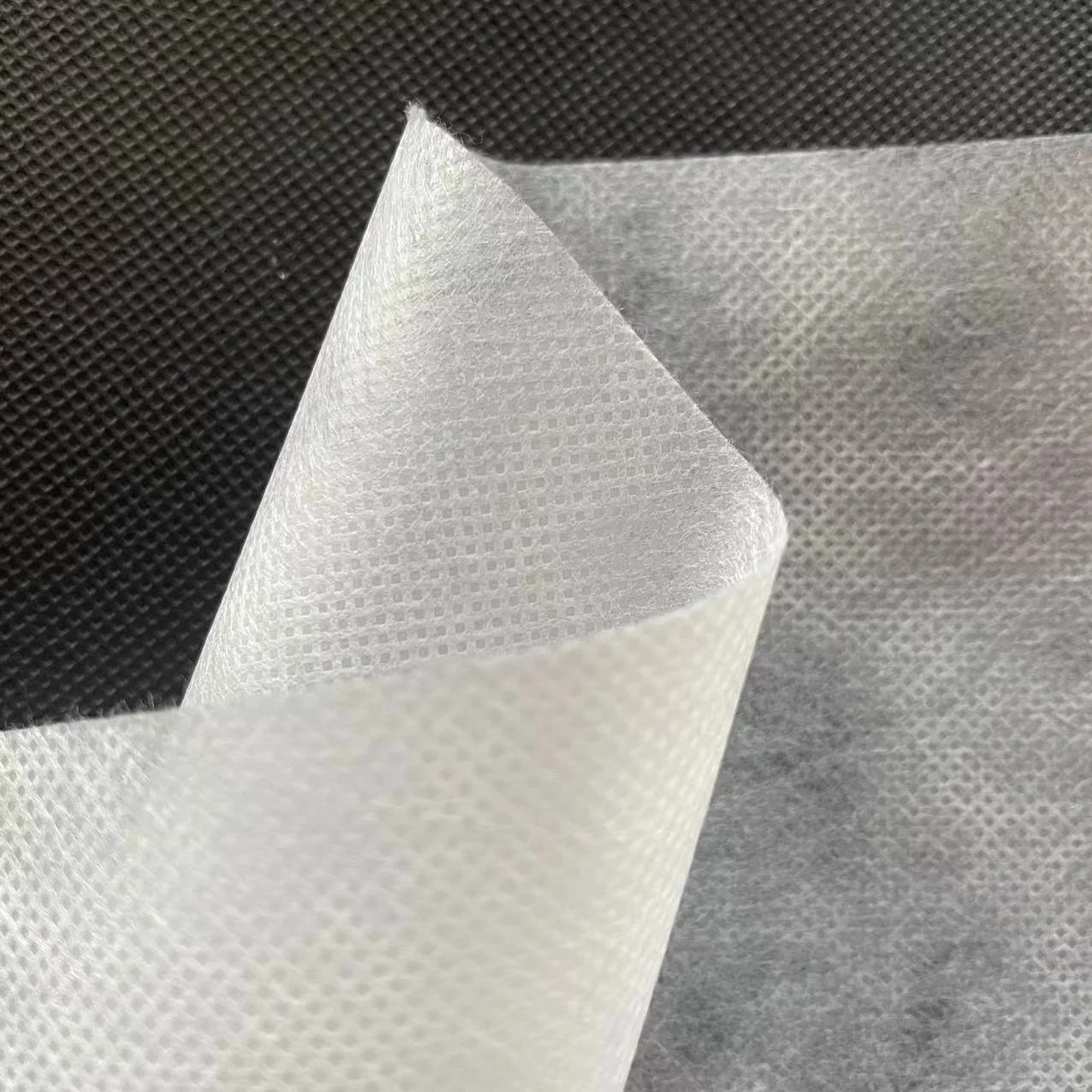 aging resistant TNT medical fabric anti-bacteria breathable polypropylene spun-bonded non woven fabric for nursing cloth