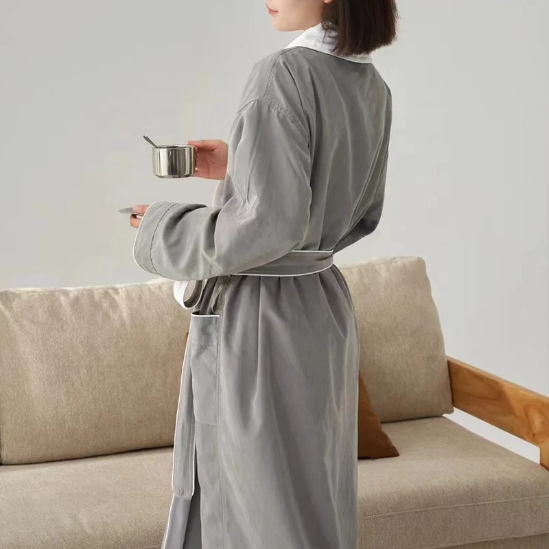 Hot Sale Hotel Bathrobe 100% Premium Cotton Bathrobes Girls  White lining Custom Logo Jacquard Woven Bathrobes