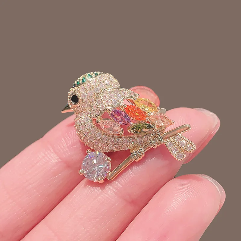 Fashion New Trendy Crystal Magpie Bird Pin Broach Brooches