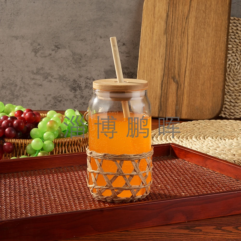 New style straw weaving sleeve high borosilicate glass coca drinking cup with bamboo lid and bamboo straw