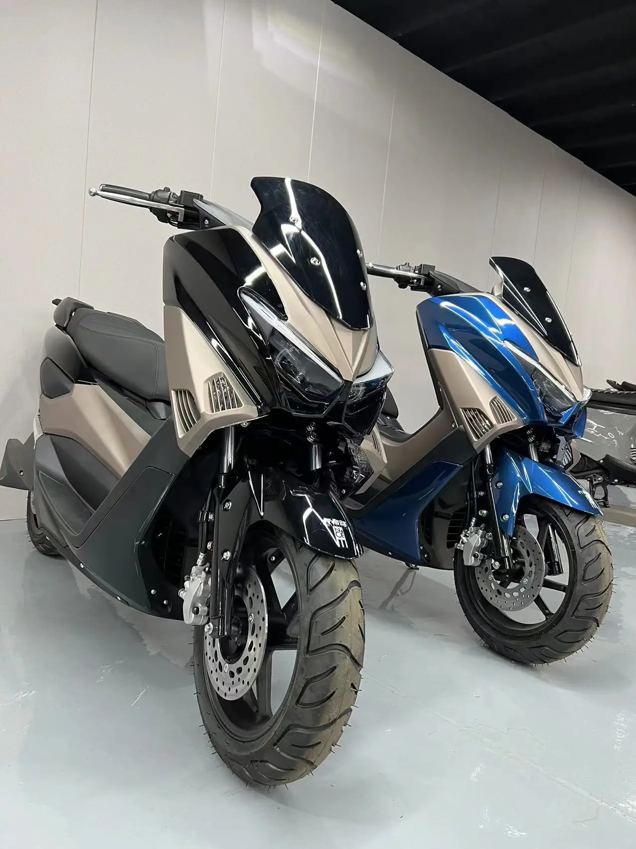 Продажа с завода крутой Электрический мотоцикл скутер 1000 Вт 2000 3000 мотоциклы на продажу