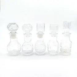 MINI & AIRTIGHT GLASS WINE BOTTLE WITH GLASS LID