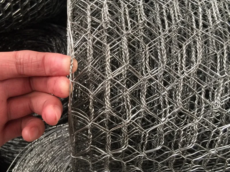 Super September Galvanized Steel Hexagonal Wire Mesh Fence for Animal Fencing