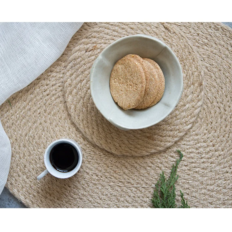 
Linen Straw Round Thick Home Kitchen Table Anti-Scalding Insulation Pad 
