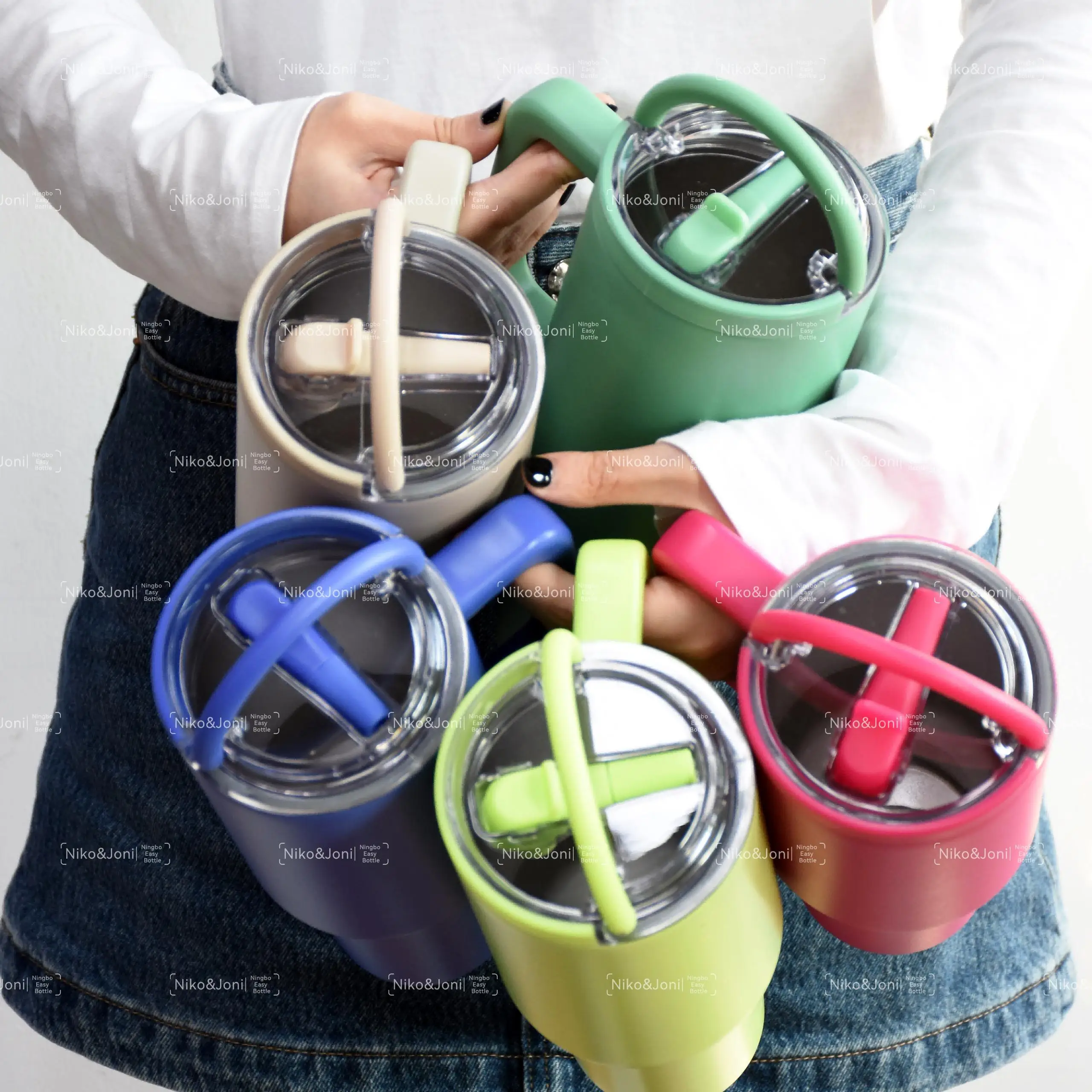 2024 New 100% Leakproof Hydro Tumbler Double Wall Insulated Vacuum 304 Stainless Steel 40oz Traveler Tumbler With Handle