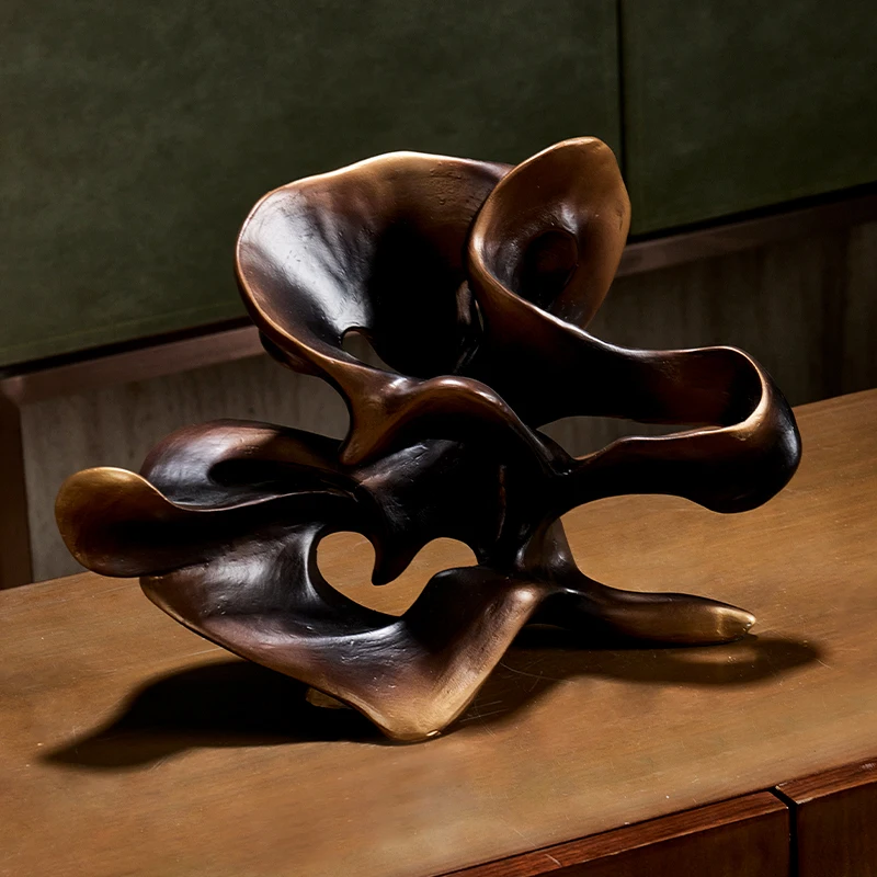 Interior Modern Nordic Table Gold Office Accessories sculptures Luxury Room Decoration Ornaments Other Home Decor