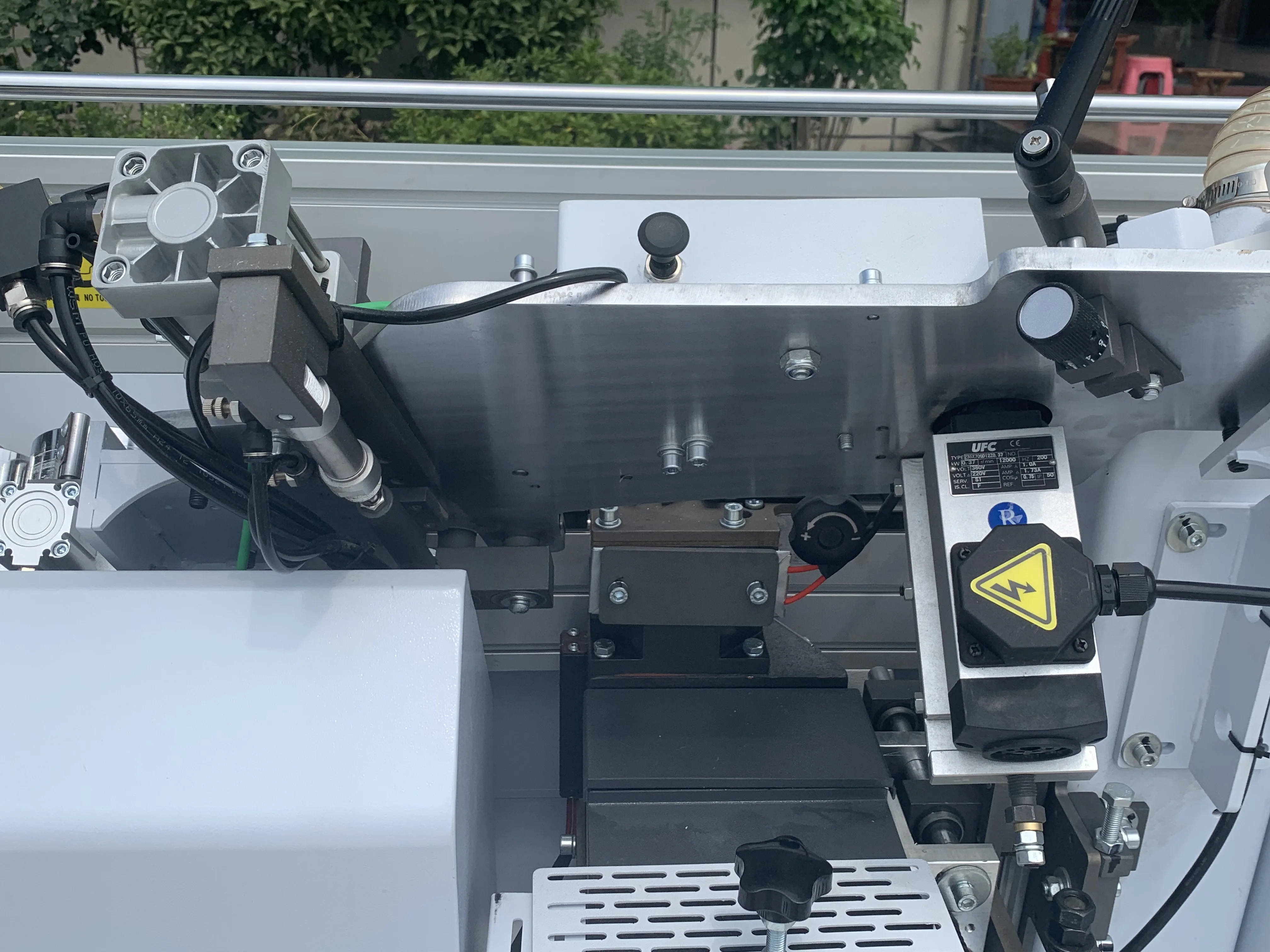 Hot Sale Edgebander Edge Bander Edge Banding Machine PVC Tape Edge Banding Machine For Plywood