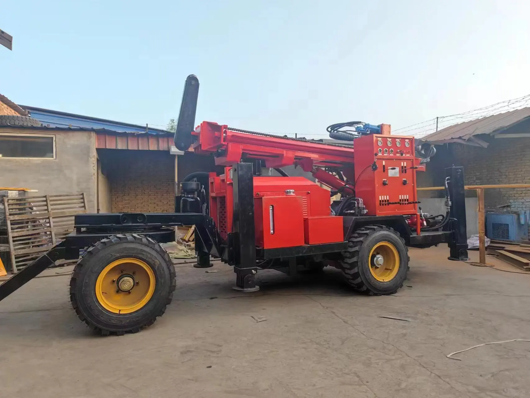200m Factory Customized Small Easy to Operate Trailer Type water wells drilling machine mine drilling rig 65kw