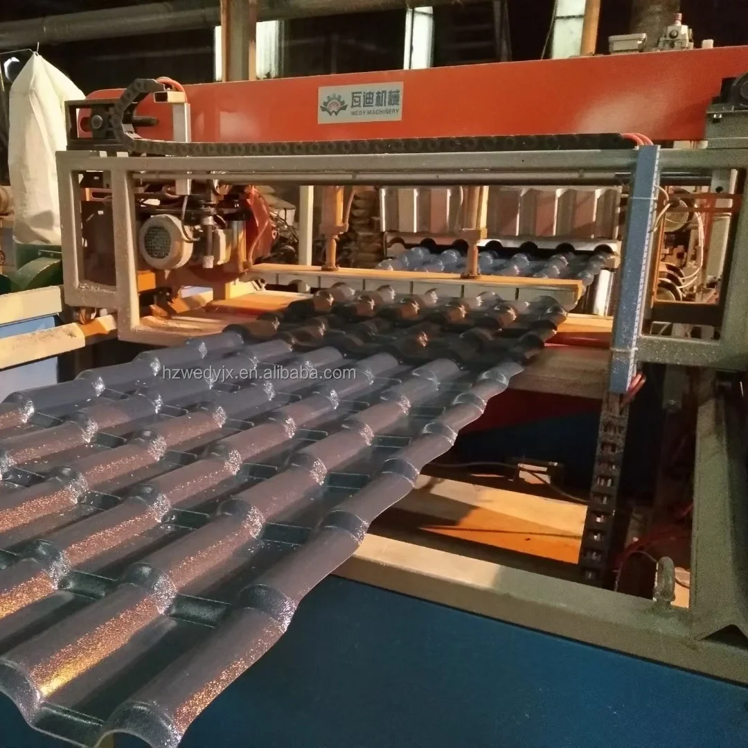 Машина для изготовления пластиковых листов кровельных машина гофрированной и трапециевидной кровельной плитки