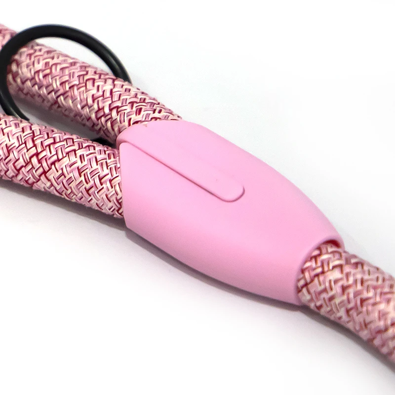 Nylon Mountain Climbing Strong Reflective Round Nylon Rope Pet Dog Leash with Comfortable Padded Handle