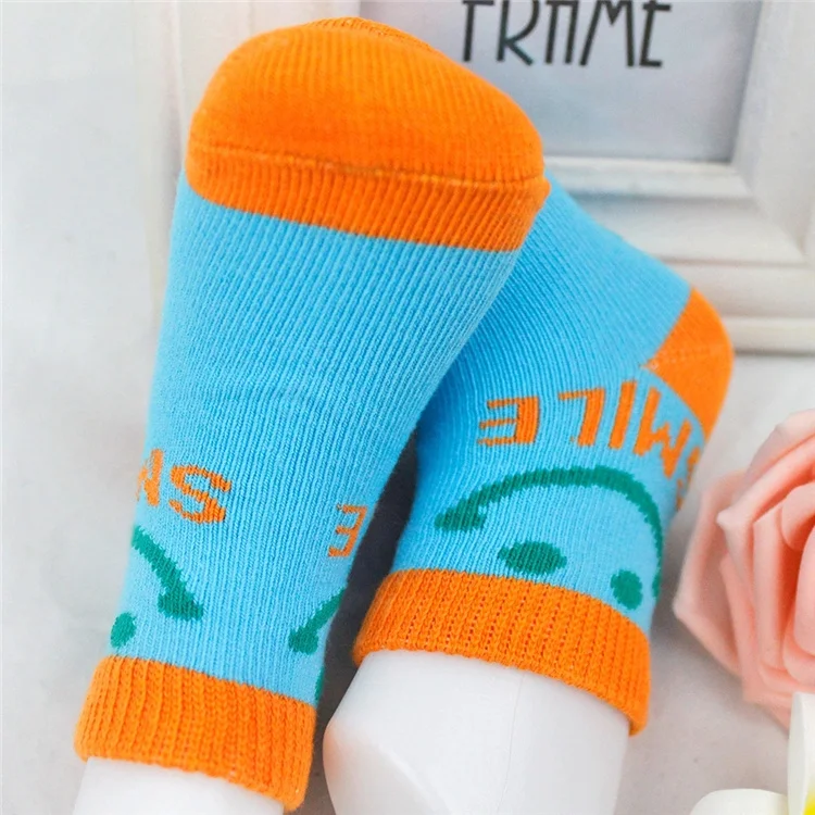 So cute smiling faces socks for our lovely baby cotton baby wearing baby socks