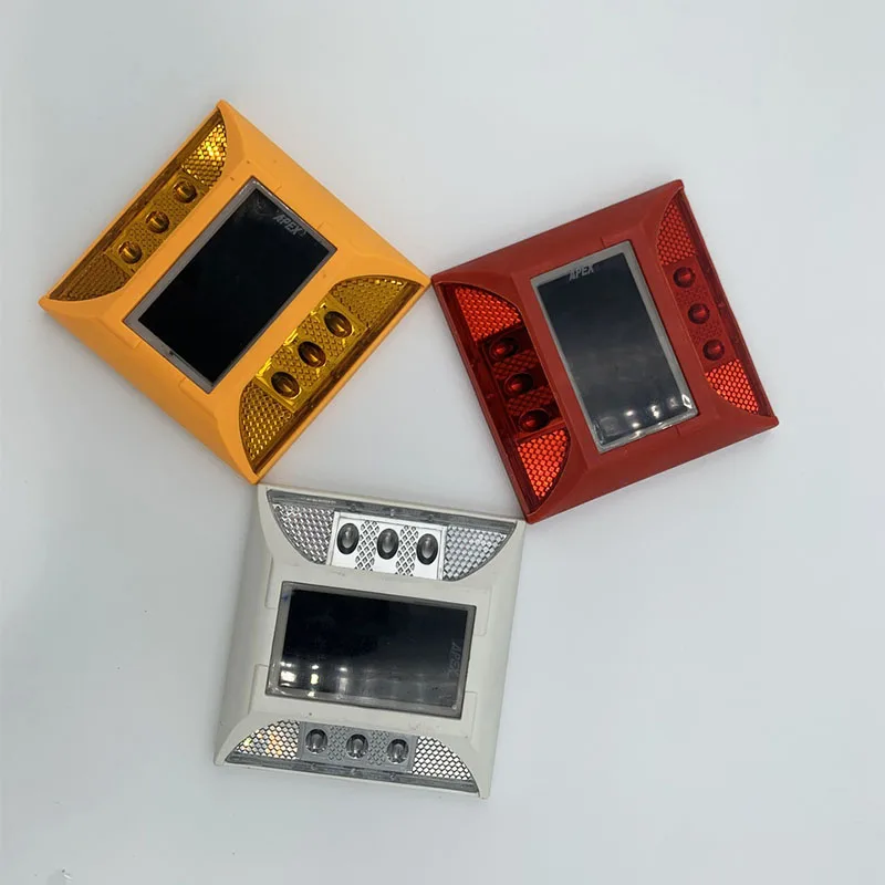 HOAN solar led road stud light reflection road safety road stud 6 piece led pavement marker