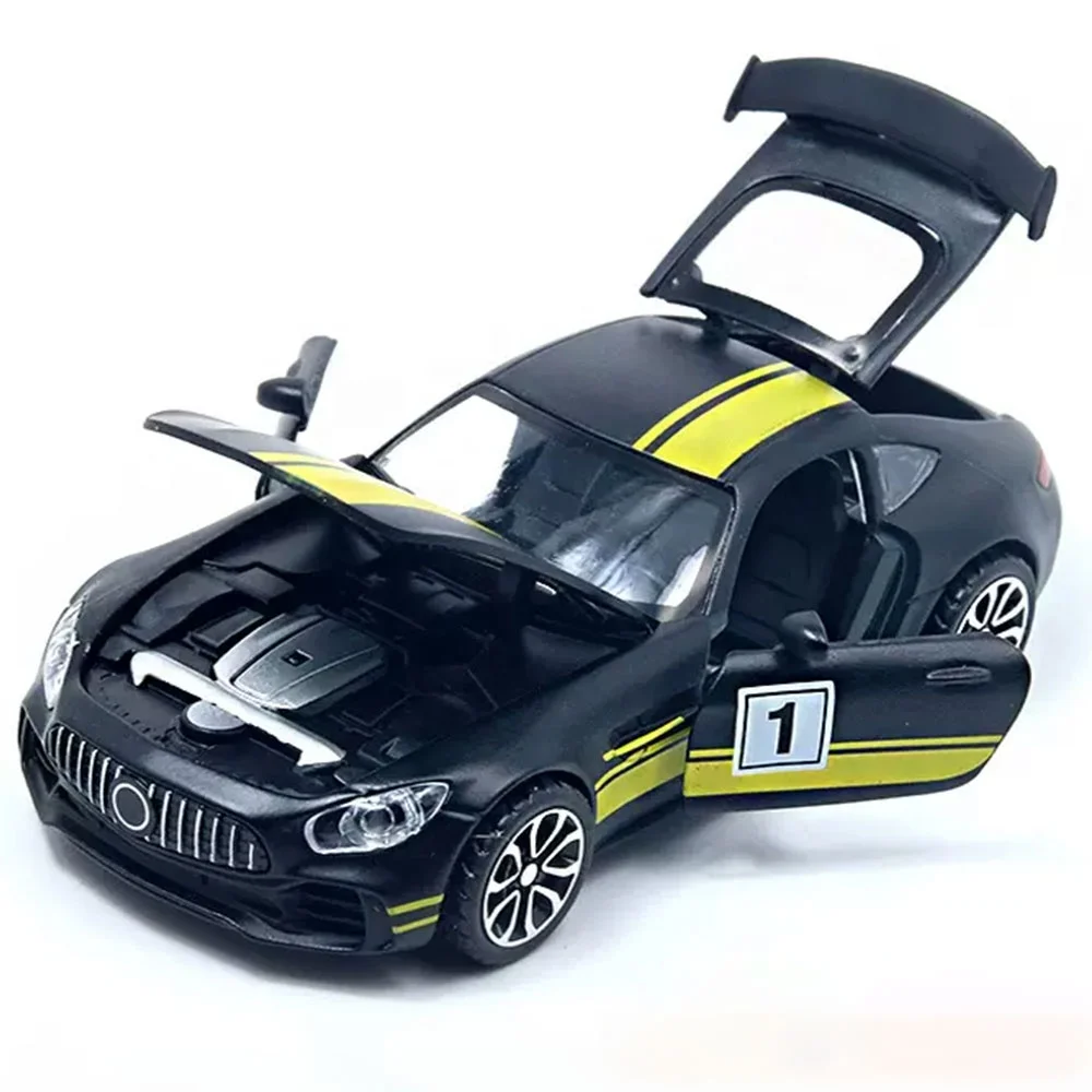 1:36 Unisex Ford Mustang Pull Back Metal Diecast Toys Sale Old Model Car Off-Road Vehicles for Kids Made of Zinc Alloy