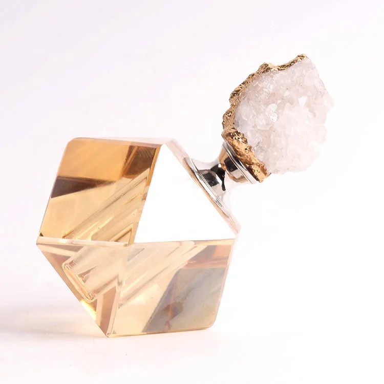 Natural Gemstone High Quality Crystal Perfume Essential Oil Rhombus Bottles Crystal Perfume Bottle