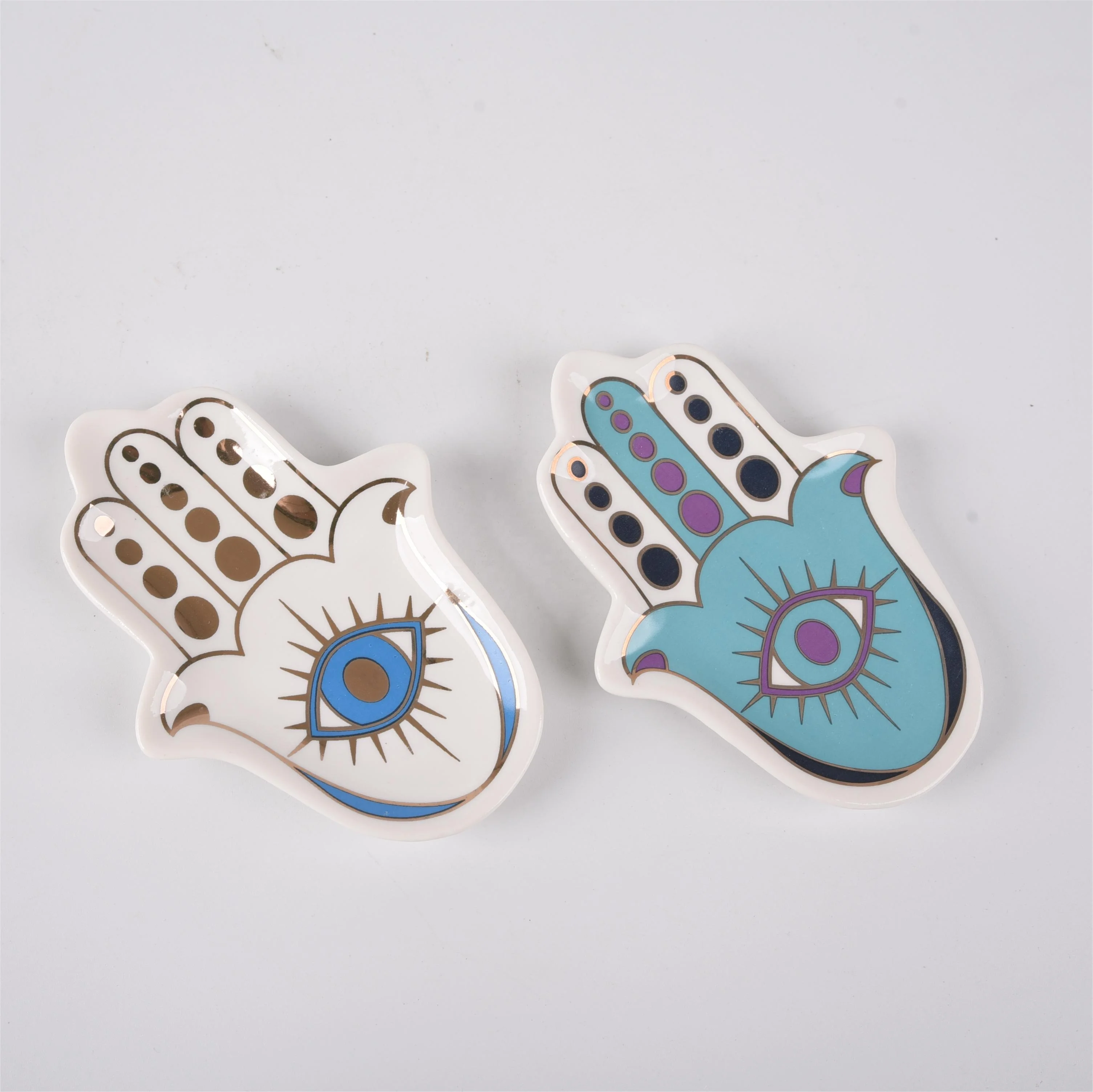 Exquisite Hamsa - Decor Hand - Shaped Ceramic Jewelry Plate: A Versatile Ring Holder and Trinket Dish