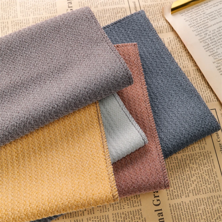 Home Textile Jacquard Classic Sofa Fabric Polyester Dyed Knitted Sofa Upholstery Fabric