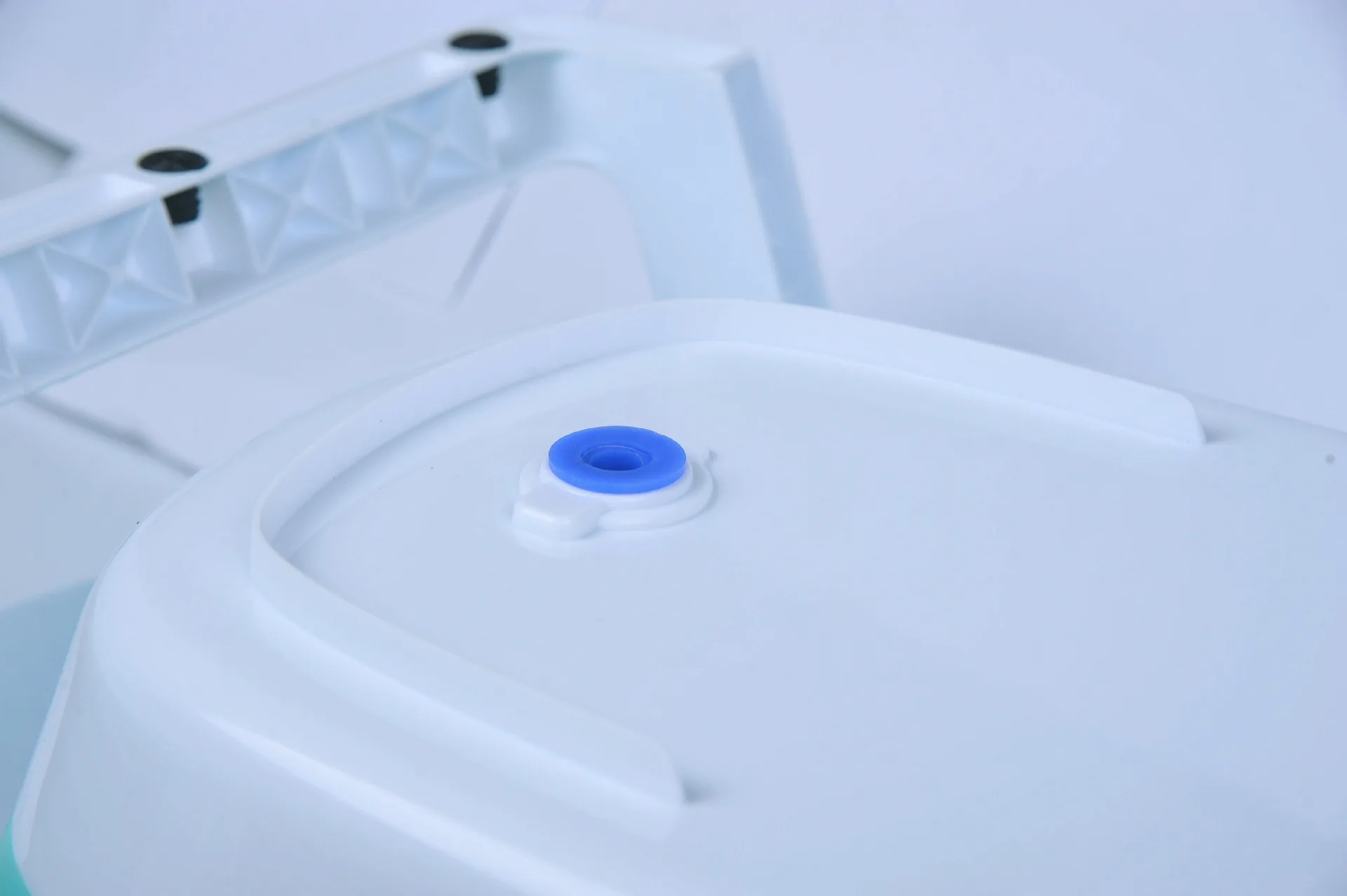 Factory direct OEM logo color portable kids folding baby bath tub bathtub for newborn