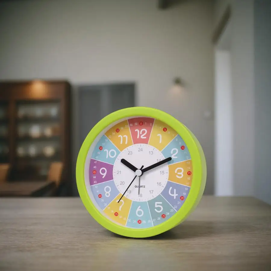 1PC Creative Student Learning Time Clock, Desktop Alarm Clock that Can Recognize Time, Macaron Colorful Circular Small Alarm Clo