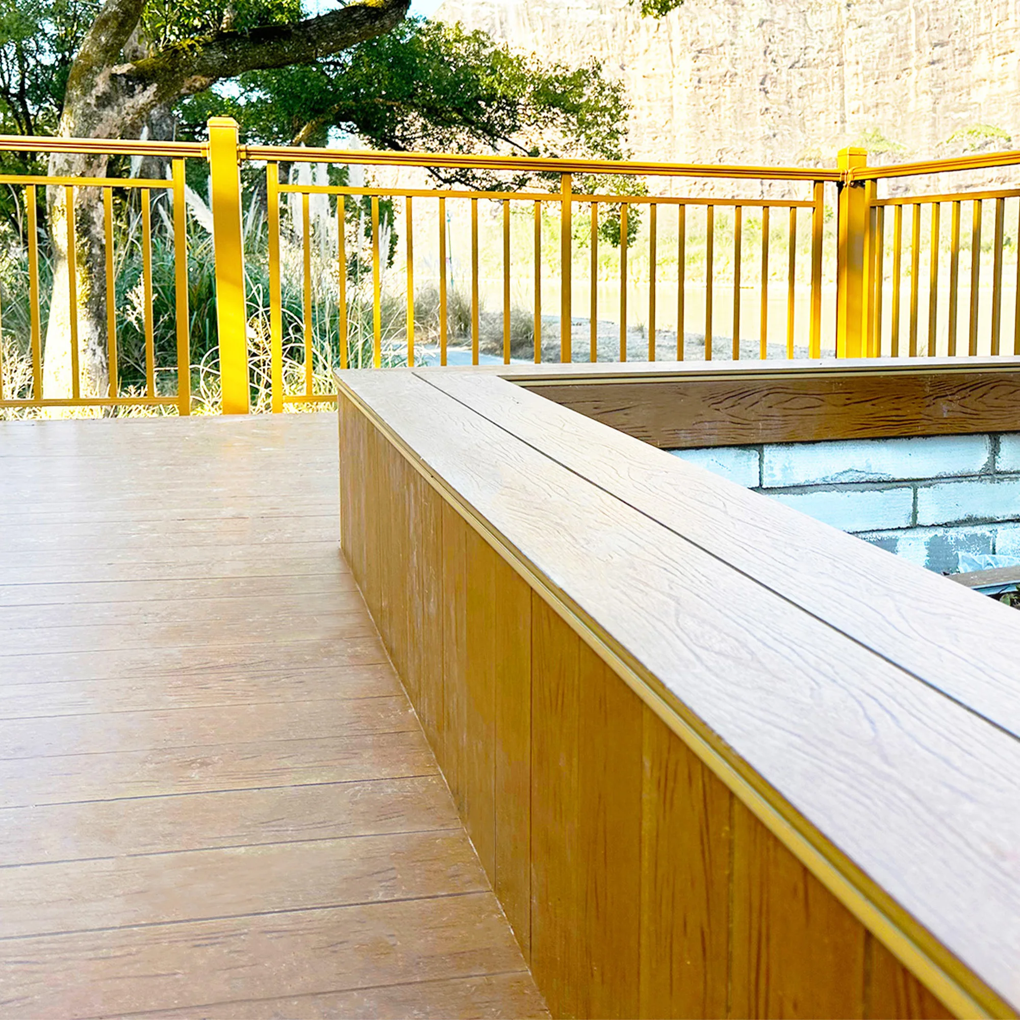Skin-friendly outdoor wood texture 3D embossed flooring pvc foam composite decking co-extrusion with ASA