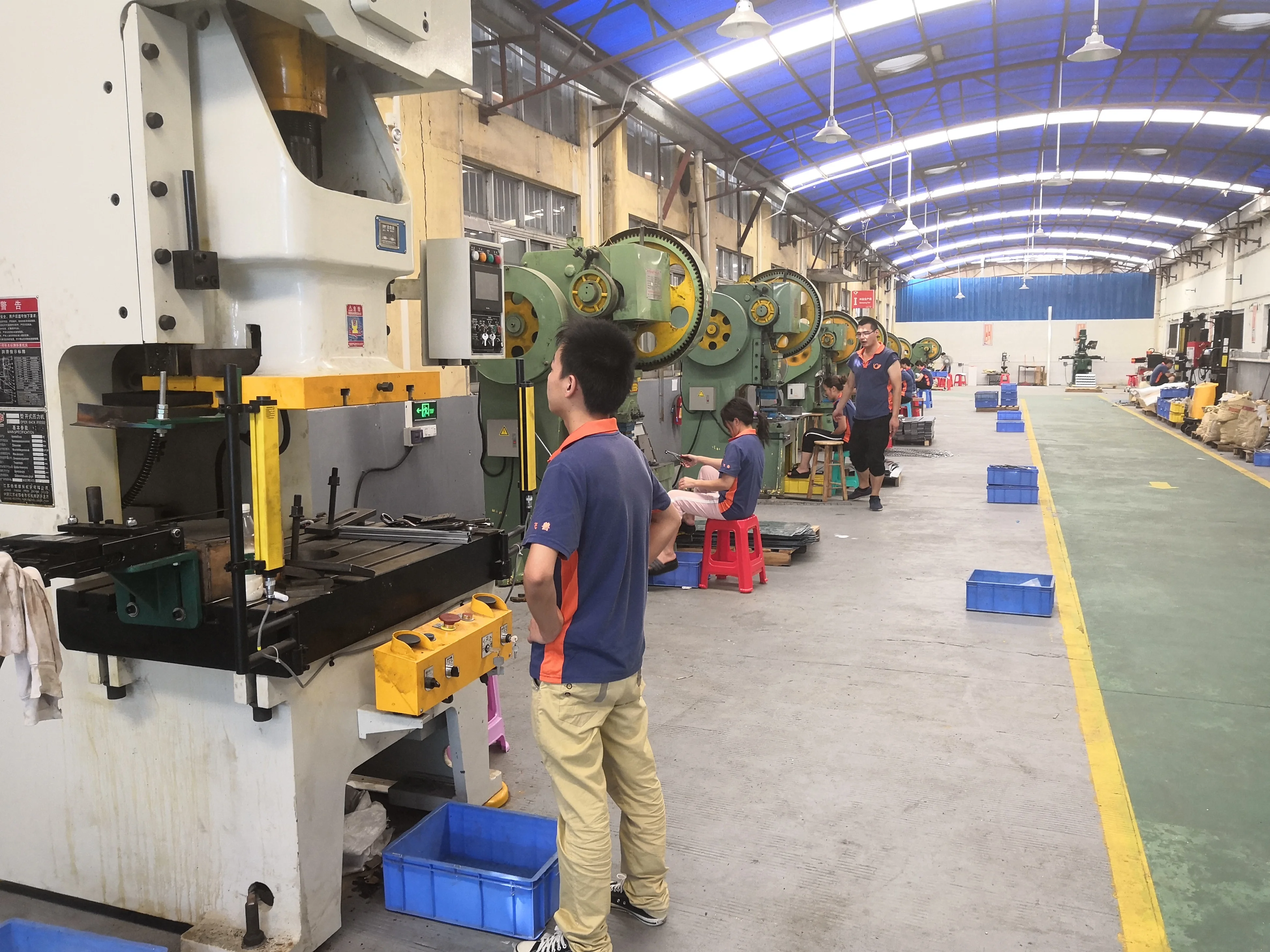 soft close partition sliding system sliding door wheel for soft close door mechanism