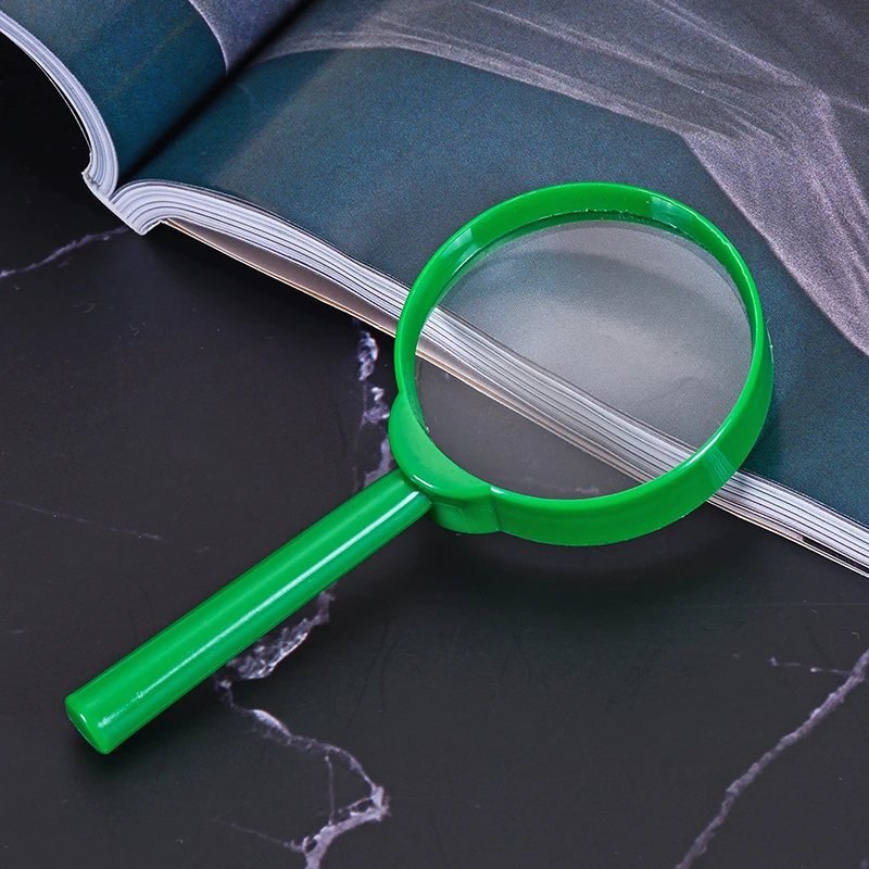 Promotional Sale High Magnification Elderly Reader Pocket Handheld Plastic Sheet Magnifier