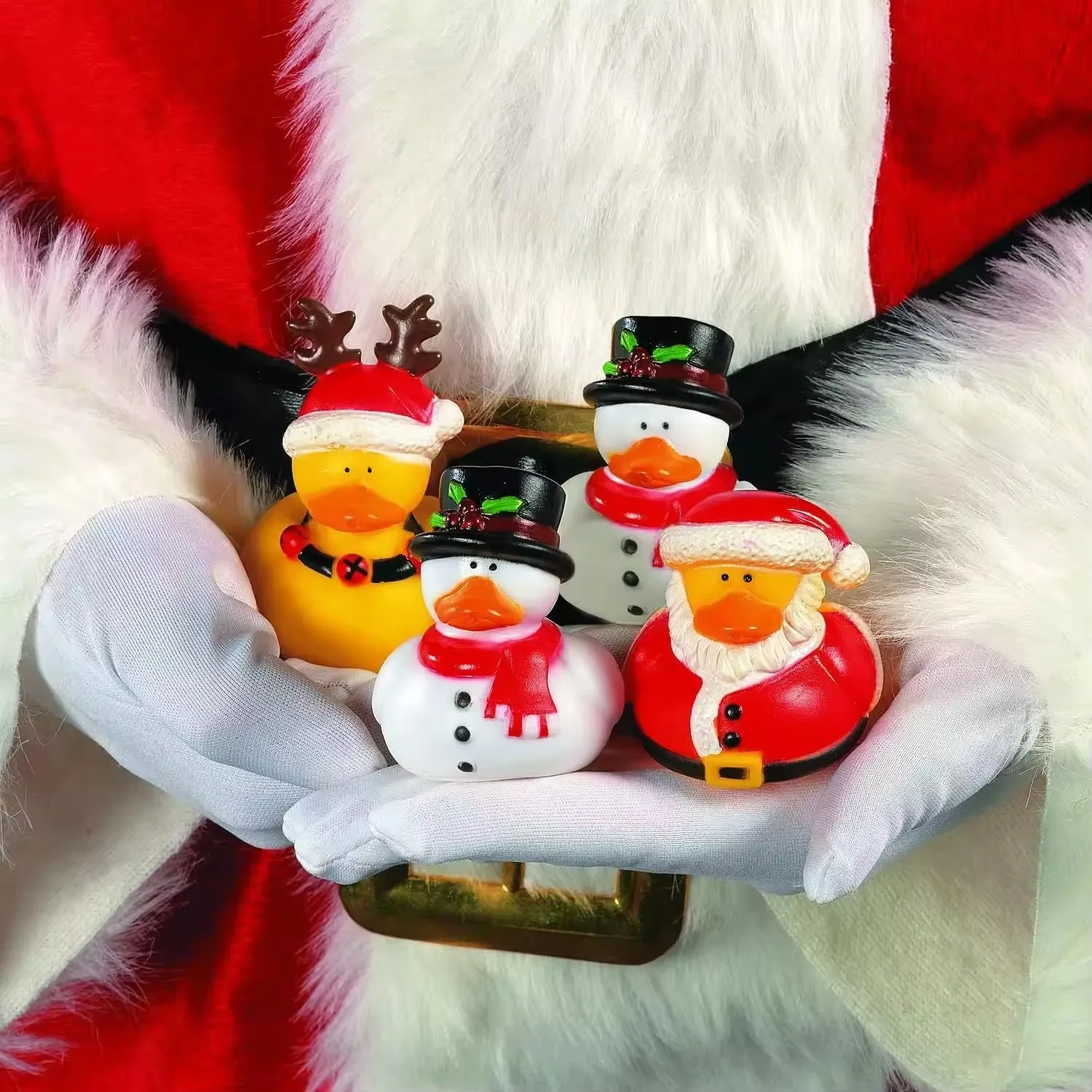 Creative Bath Toys Holiday Christmas Duck and Snowman Pinching Screaming Shaped Duck Lovely Water Gift for Baby & adult