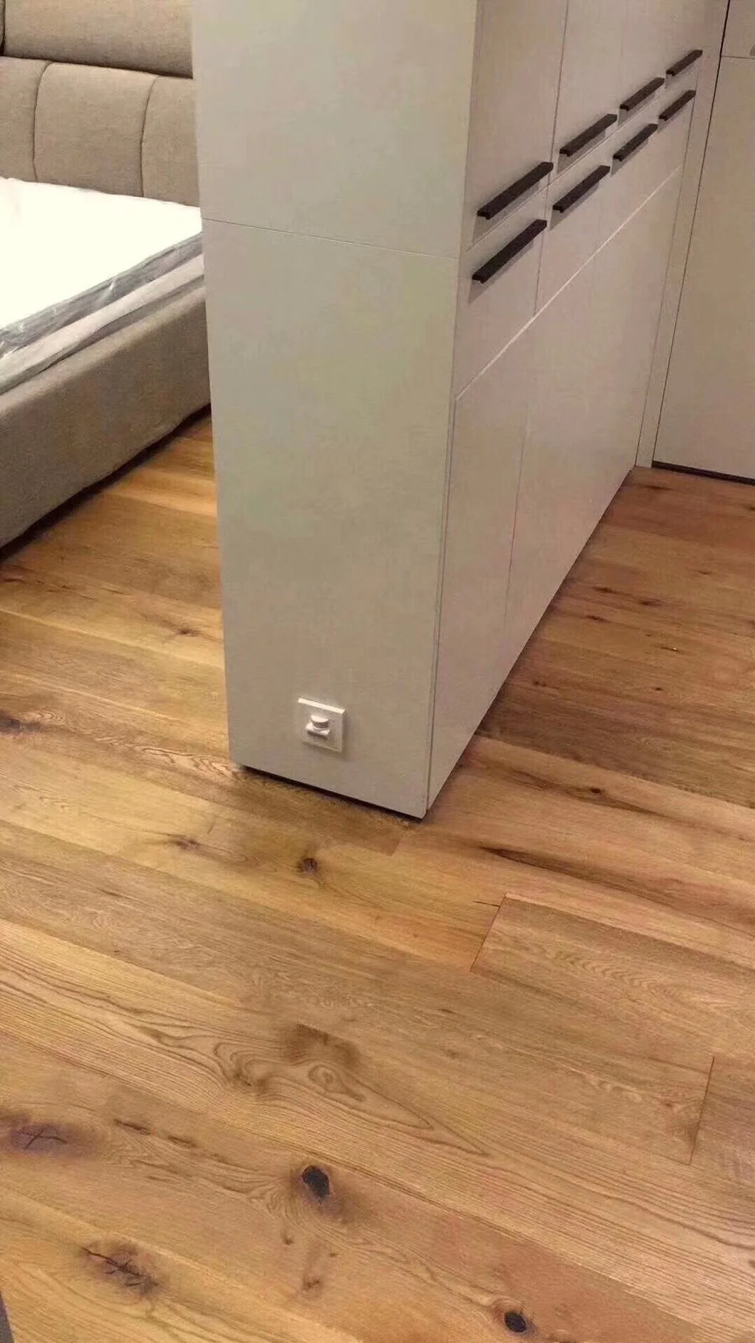 Smoked Oiled oak engineered timber wood flooring