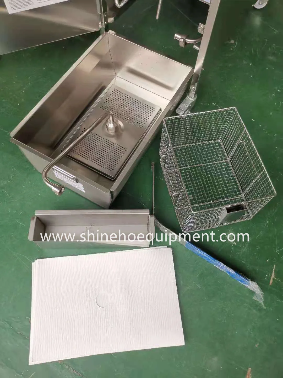 SHINEHO Luxury Design Gas Pressure Fryer with Easy-to-Clean Oil Filtration Luxury Style Gas Pressure Fryer With Oil Filter