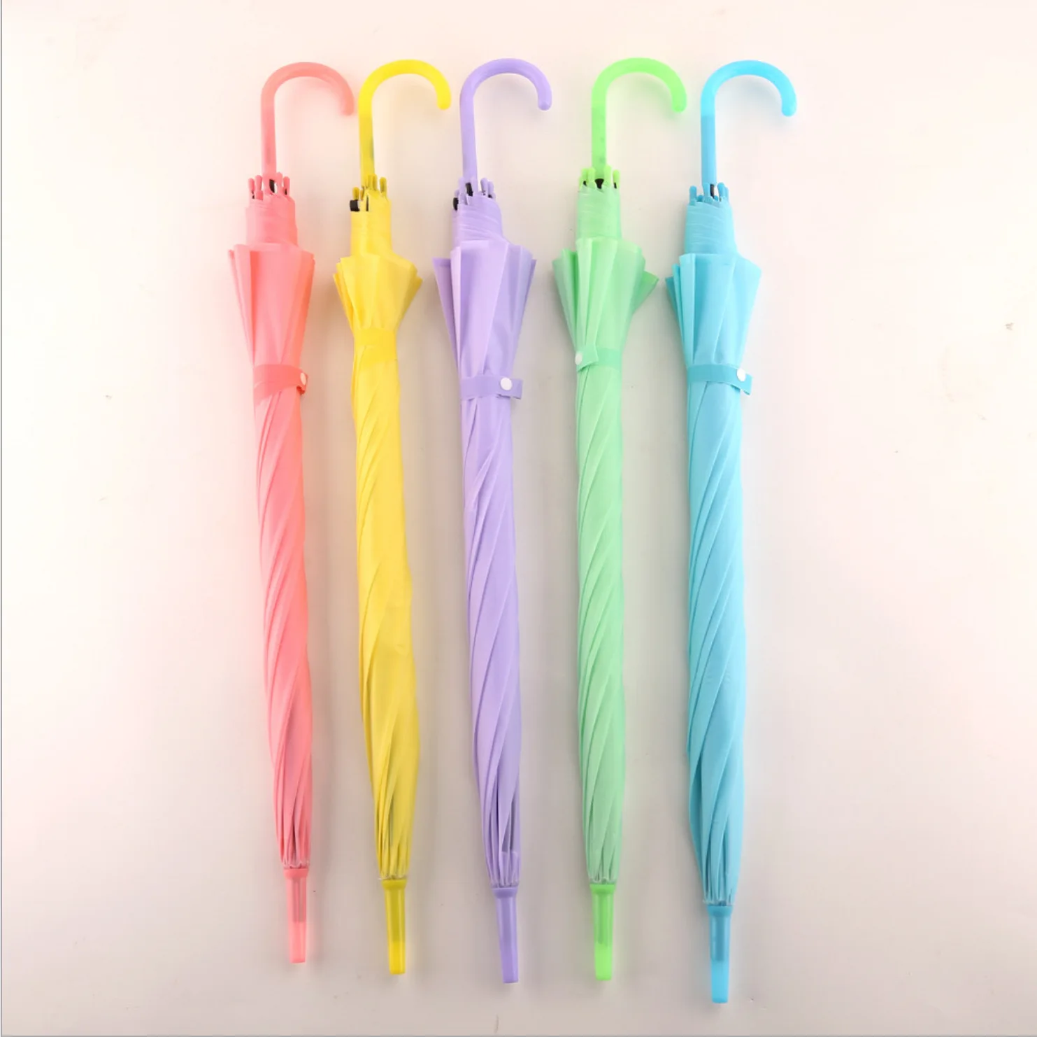 Frosted umbrella mass wholesale disposable plastic umbrella automatic transparent long handle clear umbrella