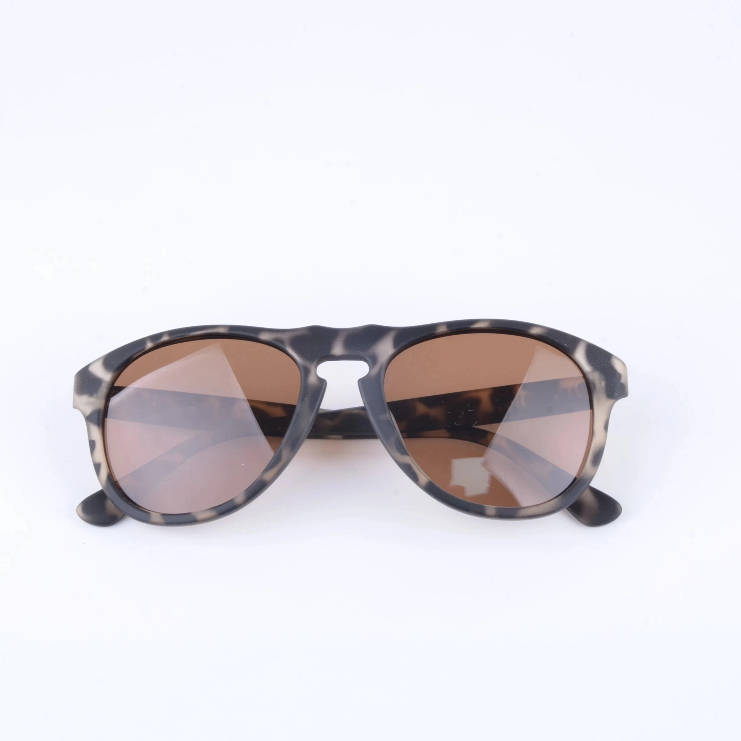 2023 Fashionable Retro Vintage Men Eye Wear Metal Tr Sun Glasses Polarized Sunglasses for Men Gafas de sol