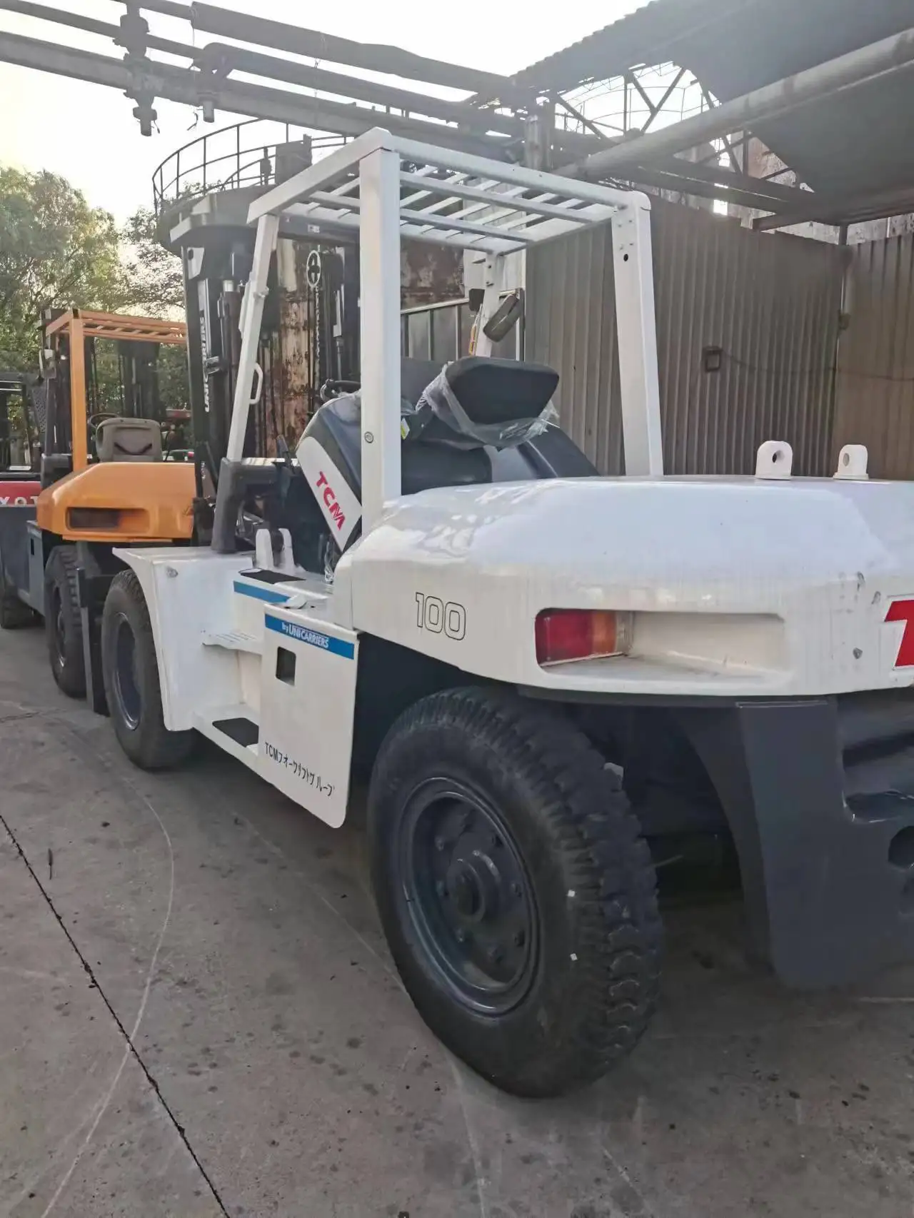 High quality used/second-hand 10 Ton TCM FORKLIFT with cheap price for  TCM forklifts for hot sale