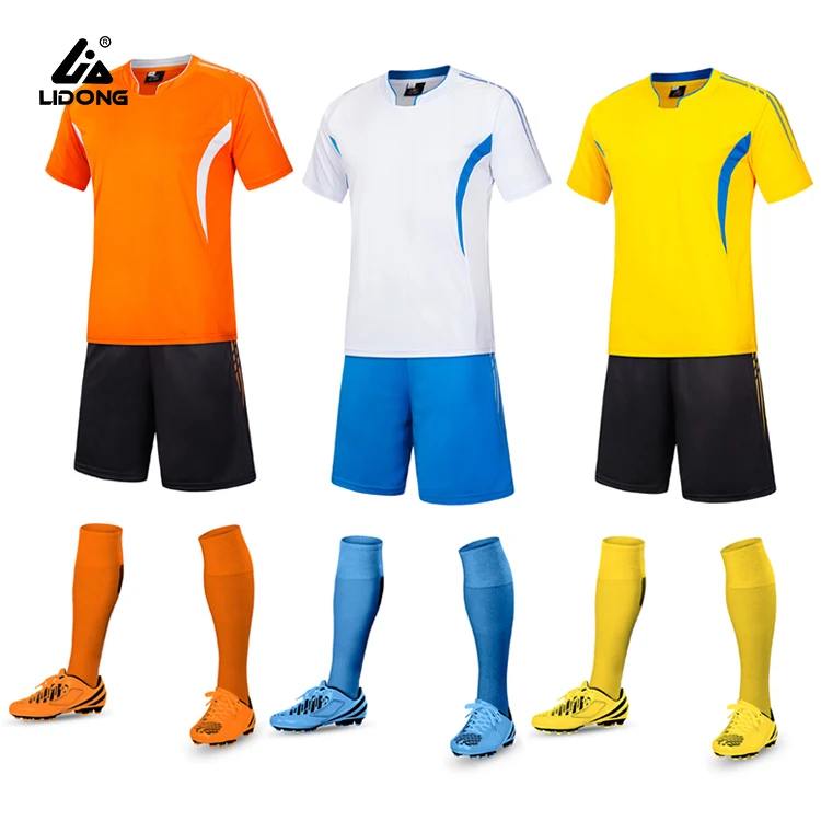 
2021 Fashion Wholesale Youth Uniforms Uniform Football Kits Full Set Soccer Kit For Football Club 